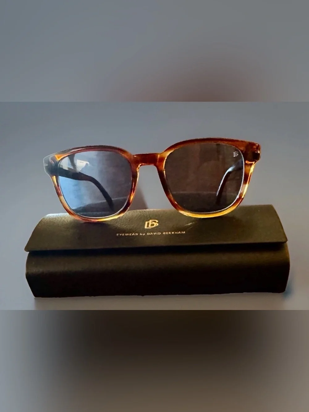 ⚡️NEW David Beckham DB1062/S EX4KU Sunglasses in Brown Horn with Blue Lenses⚡️